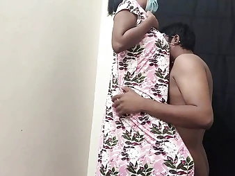 Desi aunty with a huge ass & facehole gives her tenant the blow-job he covets