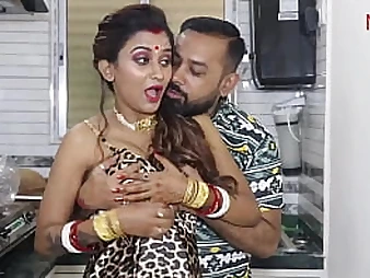 Voluptuous Indian housewife Antim and her spouse indulge in scorching kitchen lovemaking