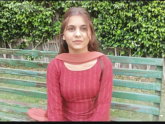 Desi Step-sister Reetu caught in park with Beau and concludes up hooking up with Indian guy