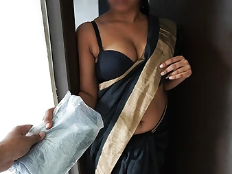 HotSaree, the super-naughty Sri Lankan Sinhala hook-up schoolteacher, gets her fat fun bags humped by a delivery stud while her spouse is