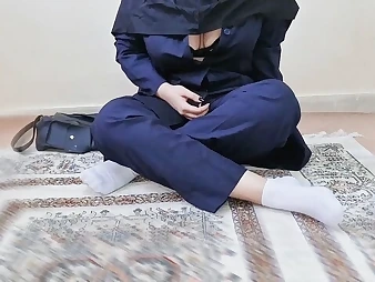 Onlooker Dafi_Irani get her eminent bumpers with an increment of cock-squeezing donk screwed rock-hard in titties HD vid