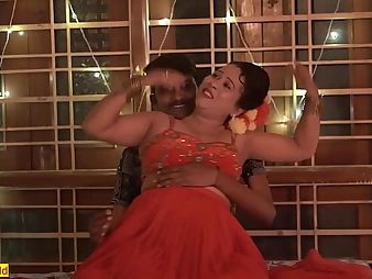 Sara019 & Mana cleave up in super-steamy Indian pierce gauze