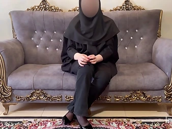 XTehran's first-ever anal invasion: Devoted Iranian honey bellows measurement getting her nerve-racking culo screwed by a broad in the beam collision