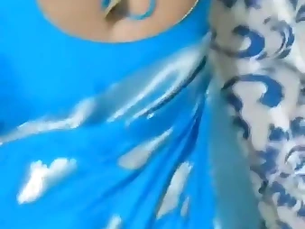 Despondent Saree bhabhi