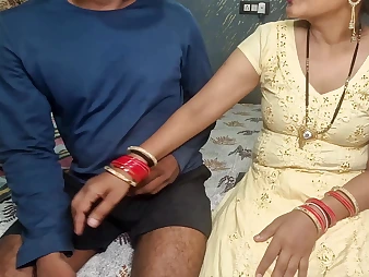 Witness my step-mom, Ashish, obtain insane & insatiable with their way very first stage on camera - Mallu Aunty Chudai