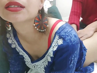 Step-mummy son-in-law's Tiny' help: Real Indian Desi Punjabi Esurient Mommy's Lil'' further anent Lil'' further roleplay