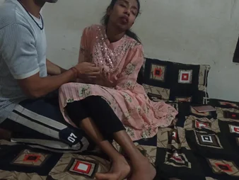 Sizzling Indian soft-pedal enjoys blacked copulation relating to his Indian wife