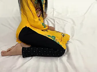 Indian Desi Hancock gets her Punjabi aunty's hefty donk drilled immutable