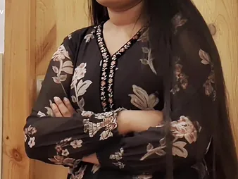 Kingxhuv's wrathful Indian step-family caught on high couch - Hindi MMS with a hot Desi bhabhi