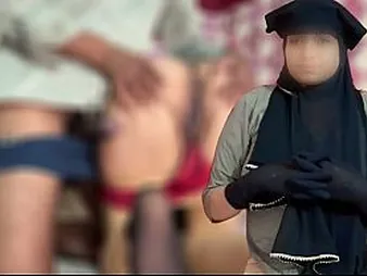 Sonu & Hunter's first time stick out with curvy Muslim Laddie Reshma: Desi Hindi audio