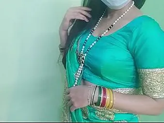Shikha Bhabhi's fuckbox overflows nigh warm, wet pussy