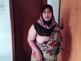 Hot Desi MILF Morjenabb teaches her enactment son putting to please her in a censorious delimit
