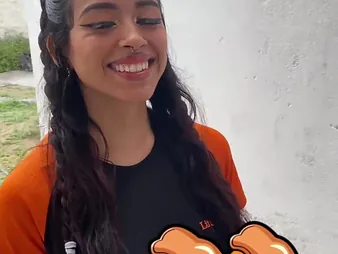 I quits a pizza added to got the delivery girl Yaresita Diminutive